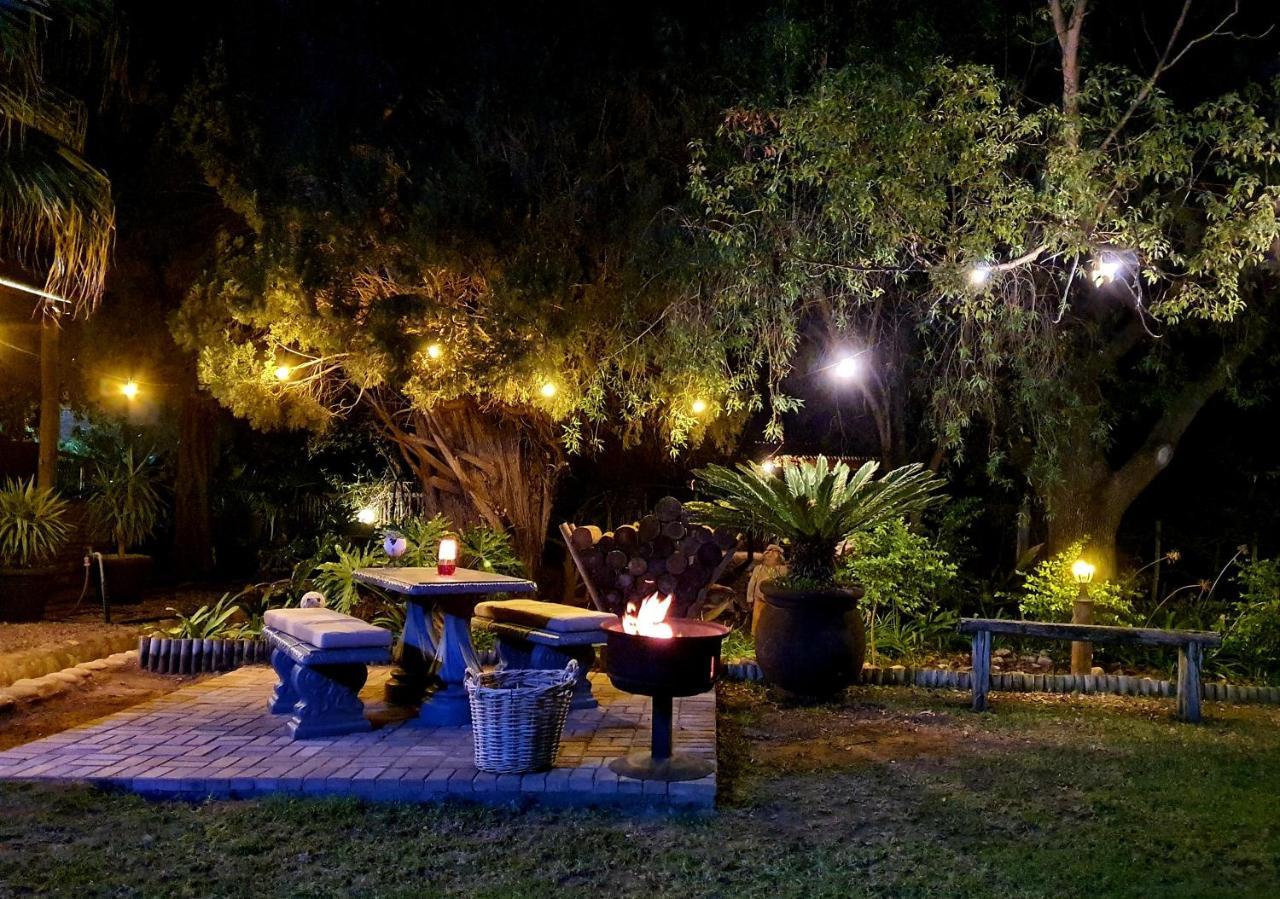 Thabile Lodge Oudtshoorn Exterior foto